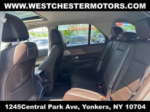 Used 2020 Mercedes-Benz GLE 350 4MATIC w/ Premium Package image 28