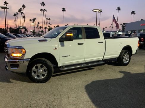 Used 2024 RAM 3500 Big Horn image 9