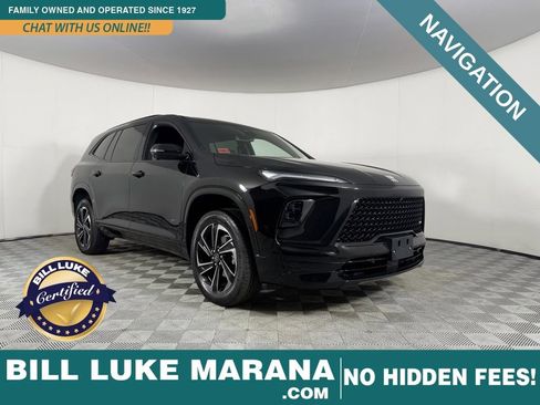 Used 2025 Buick Enclave Sport Touring image 1