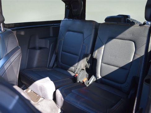 Certified 2024 Ford Bronco Badlands AWD/4WD image 7