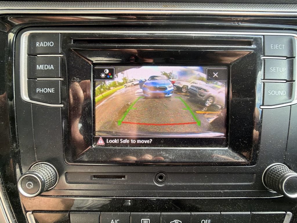 Used 2018 Volkswagen Passat 2.0T S w/ Driver Assistance Package FWD image 18