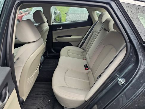 Used 2016 Kia Optima LX image 21