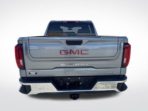 Used 2025 GMC Sierra 1500 SLT AWD/4WD image 4