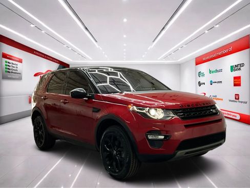 Used 2019 Land Rover Discovery Sport HSE AWD/4WD image 2