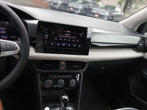 New 2025 Volkswagen Taos S image 17