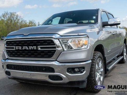 Used 2022 RAM 1500 Big Horn AWD/4WD image 2
