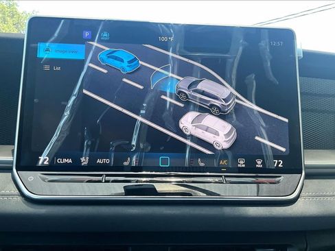 New 2026 Volkswagen Tiguan SE R-Line FWD image 15