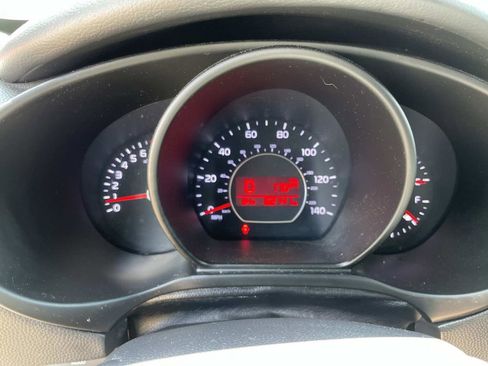 Used 2019 Kia Soul + FWD image 23