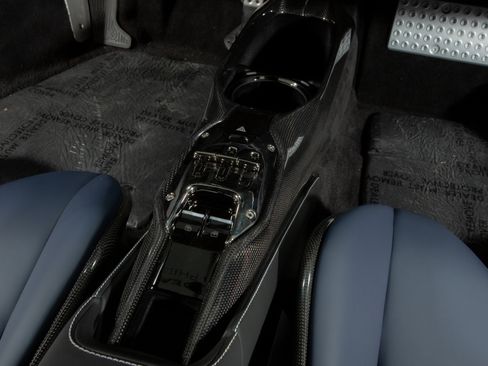 Certified 2022 Ferrari SF90 Stradale AWD/4WD image 39