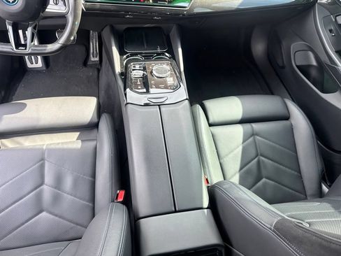 Used 2024 BMW i5 M60 w/ Executive Package AWD/4WD image 20