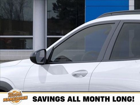 New 2026 Chevrolet Trax RS w/ Sunroof Package image 12