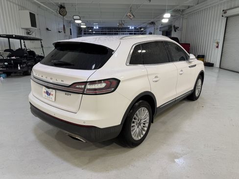 Used 2019 Lincoln Nautilus FWD image 7