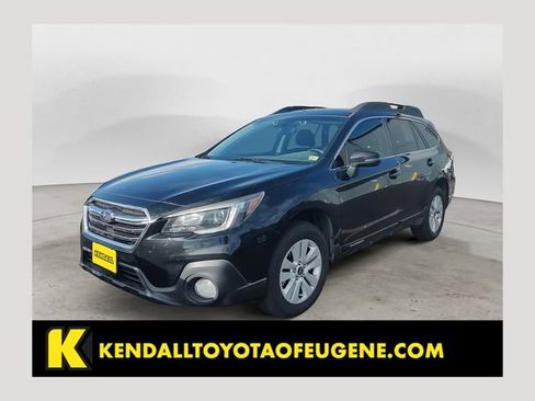 Used 2018 Subaru Outback 2.5i Premium AWD/4WD image 1