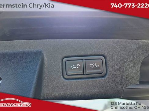 Used 2025 Kia Telluride S AWD/4WD image 29