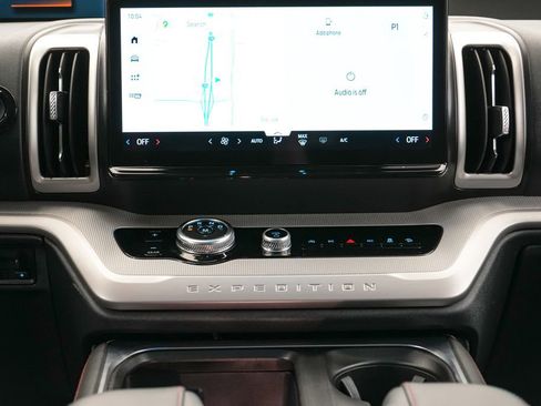 Certified 2025 Ford Expedition Max Active AWD/4WD image 16