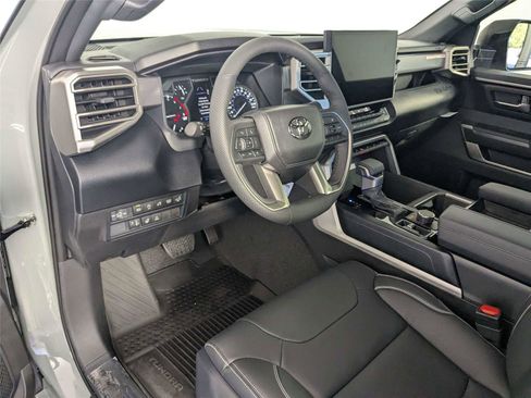 New 2026 Toyota Tundra SR5 image 9