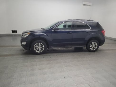 Used 2017 Chevrolet Equinox LT w/ Convenience Package AWD/4WD image 2