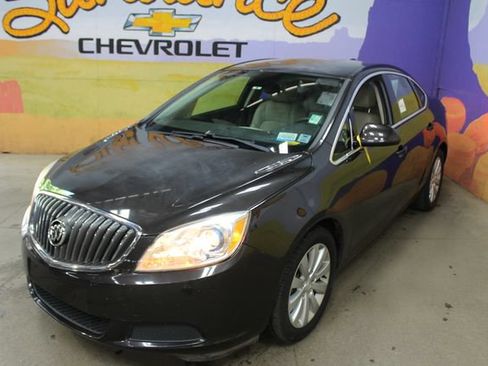 Used 2016 Buick Verano FWD image 4