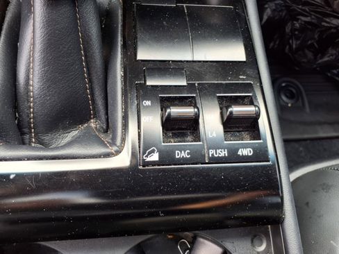 Used 2021 Lexus GX 460 Premium image 18