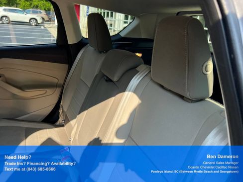 Used 2014 Ford Escape SE w/ Equipment Group 201A FWD image 16