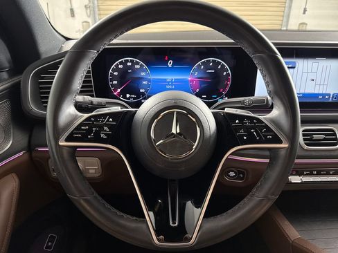 Used 2024 Mercedes-Benz GLE 350 4MATIC image 13