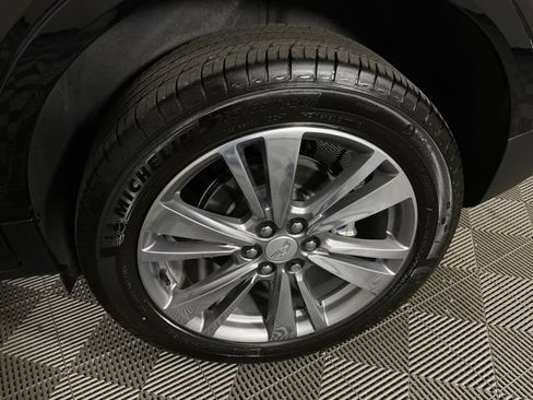 Used 2026 Cadillac XT5 Premium Luxury w/ Driver Assist Package AWD/4WD image 37