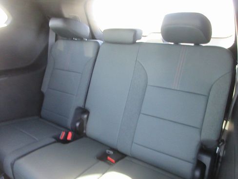 New 2026 GMC Acadia AT4 w/ Super Cruise Package AWD/4WD image 15