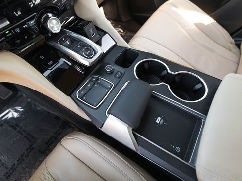 Certified 2023 Acura MDX SH-AWD w/ Technology Package image 31