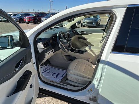Used 2023 GMC Acadia Denali AWD/4WD image 16