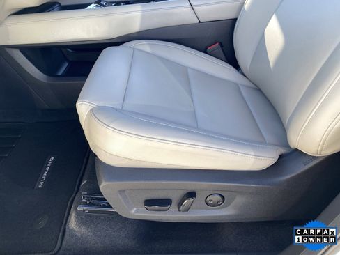 Used 2025 Nissan Murano SV image 22