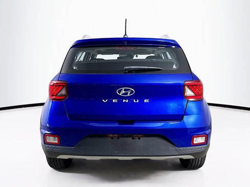 Used 2023 Hyundai Venue SEL w/ Cargo Package FWD image 30