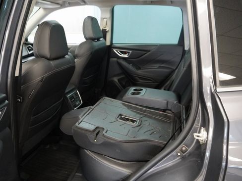 Used 2020 Subaru Forester Limited w/ Popular Package #3 image 22