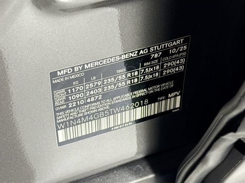 Used 2026 Mercedes-Benz GLB 250 image 35