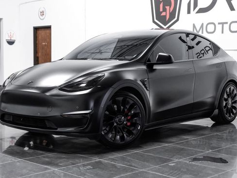Used 2022 Tesla Model Y Performance AWD/4WD image 7