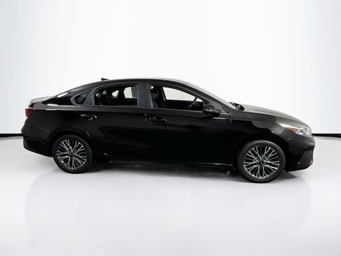 Used 2023 Kia Forte GT-Line FWD image 4