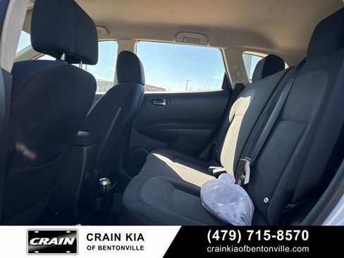 Used 2013 Nissan Rogue S image 14