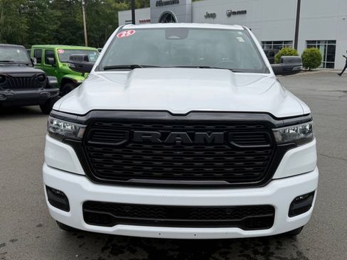 Used 2025 RAM 1500 Big Horn AWD/4WD image 9