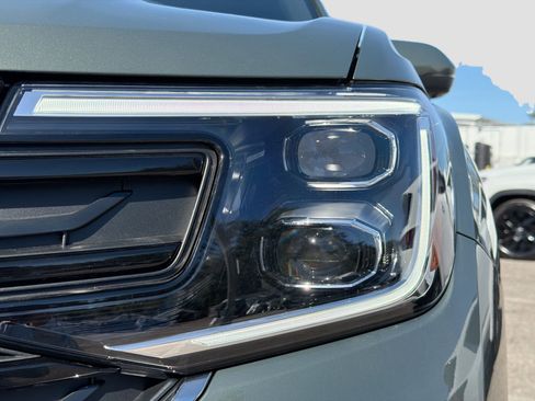New 2026 Volkswagen Atlas Cross Sport SEL Premium R-Line AWD/4WD image 9