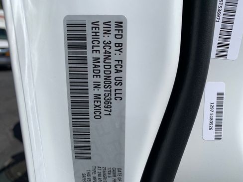 Used 2025 Jeep Compass Trailhawk image 28