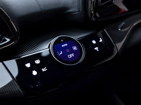 Certified 2023 Ferrari Purosangue AWD/4WD image 23