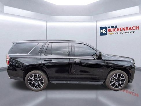 Used 2022 Chevrolet Tahoe RST w/ Sport Performance Package image 3