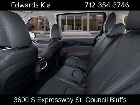 New 2026 Kia Carnival FWD image 20