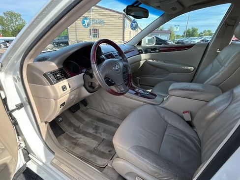 Used 2002 Lexus ES 330 FWD image 5
