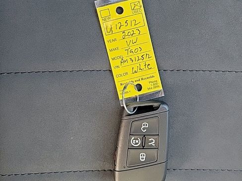 Certified 2023 Volkswagen Taos SE image 36