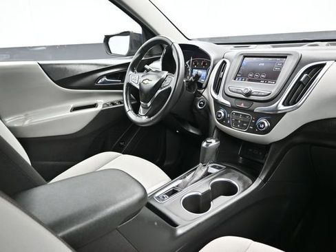 Used 2021 Chevrolet Equinox LT AWD/4WD image 18