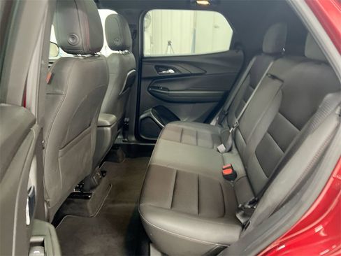 Certified 2022 Chevrolet TrailBlazer RS w/ Sun and Liftgate Package image 23