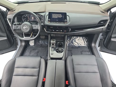 Certified 2023 Nissan Rogue SL FWD image 9