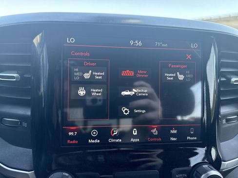 Used 2019 RAM 1500 Big Horn AWD/4WD image 25