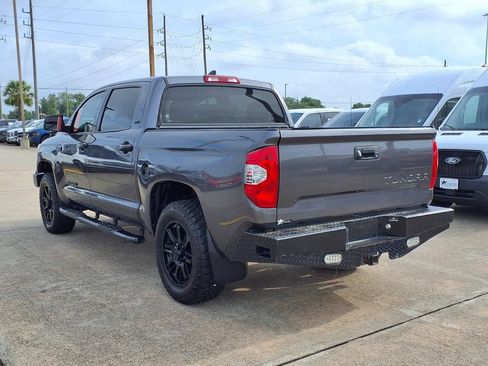 Used 2021 Toyota Tundra SR5 w/ SR5 Upgrade Package AWD/4WD image 4