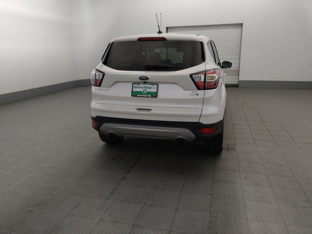 Used 2017 Ford Escape SE AWD/4WD image 7